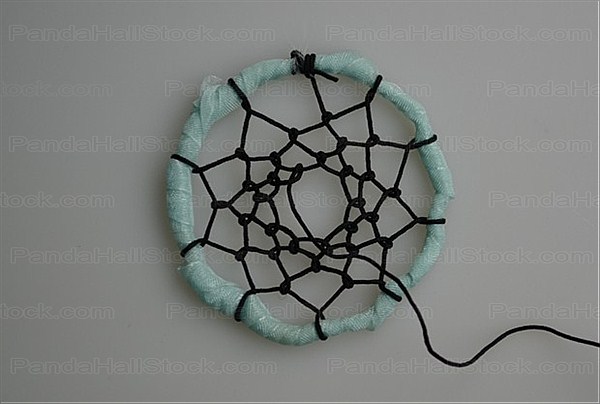 How to make a dreamcatcher necklace step2